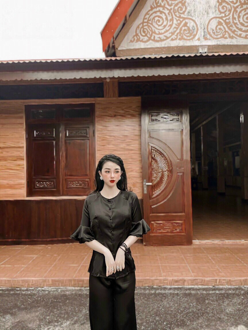 Bà ba cách tân tay bèo (màu đen)